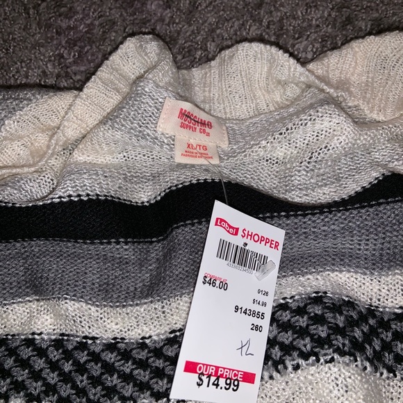 Black/White/Gray Cardigan - Picture 2 of 3